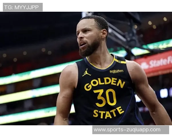 库里谈背靠背赛程挑战称球队在与掘金的较量中展现拼搏精神