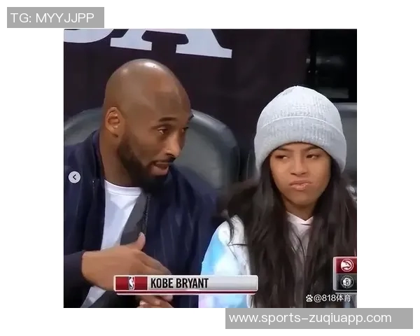 瓦妮莎全家万圣节装扮亮相加索尔陪科比家人共度温馨节日