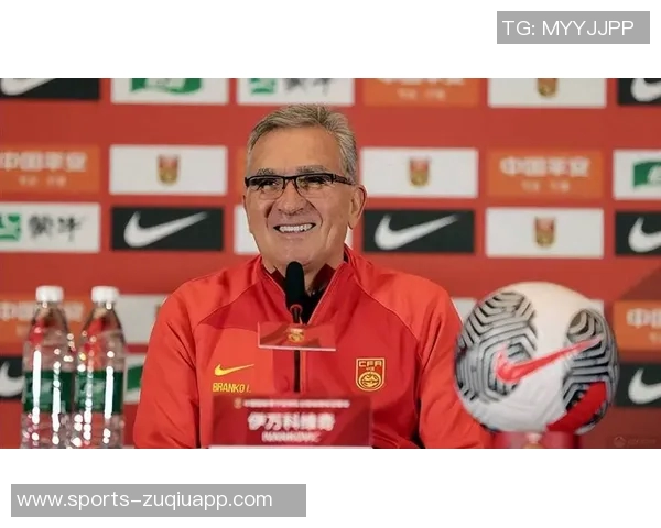 国足新篇章开启两位老帅离场里皮伊万相继告别足球舞台 国足新篇章开启两位老帅离场里皮伊万相继告别足球舞台