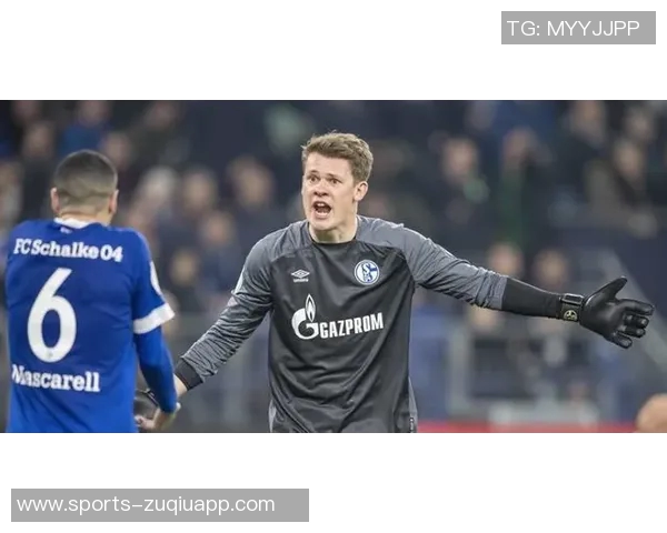 法尔克透露诺伊尔退役后乌尔比希将成一号门将斯图争取低价签努贝尔